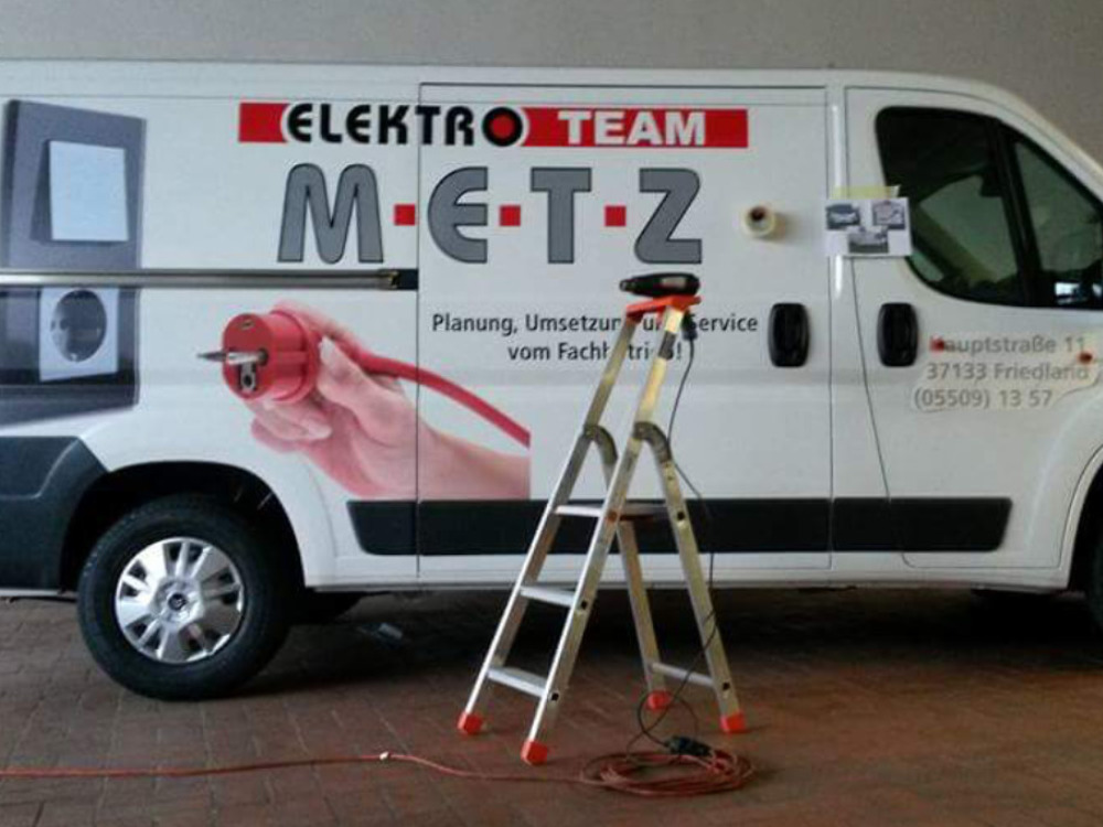 transporter mit werbung